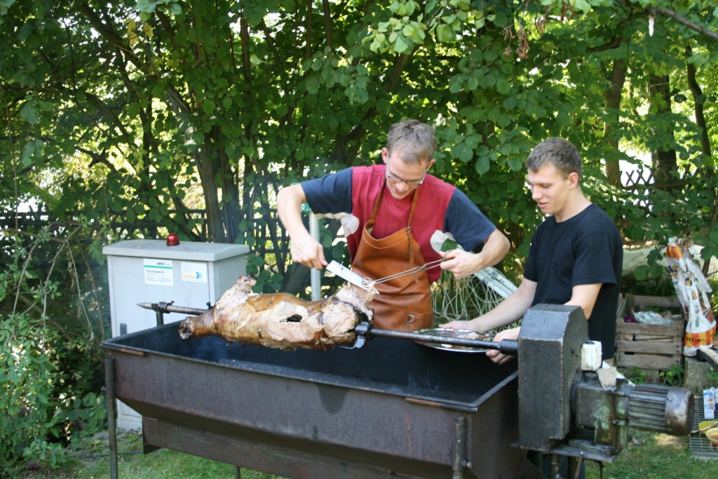 Schwein am Spieß – Grillspaß zur Party